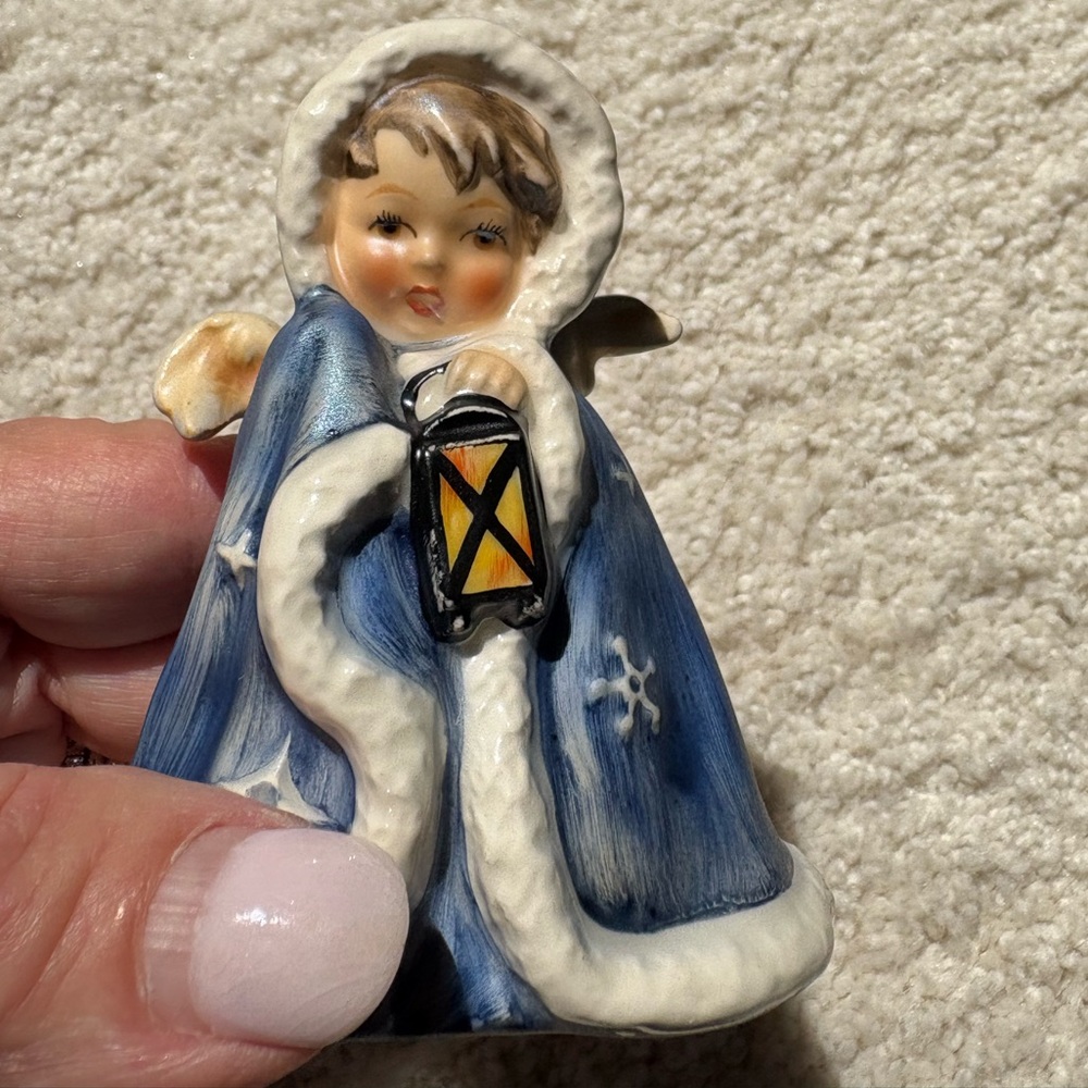 Vintage Ceramic “Girl with Lantern” in Blue & Cream by Goebel - Picture 7 of 11
